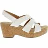 Clarks Giselle Beach Sandals - Womens White